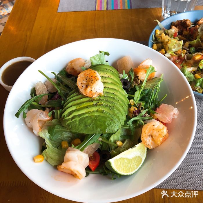 hffousa taco美式墨西哥餐厅(顺义店)鲜虾牛油果沙拉图片