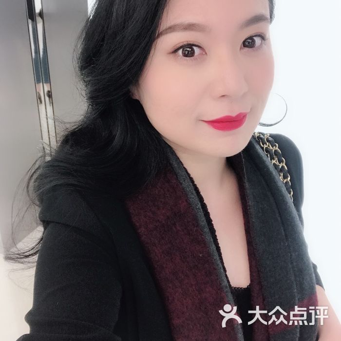 侍慧明星彩妆造型培训学校