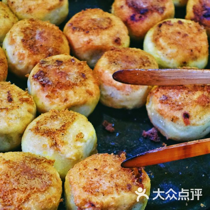 牛肉煎包摊-咖喱牛肉生煎包图片-上海美食-大众点评网