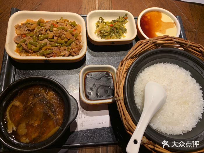 谷田稻香(凯鸿广场店)酸辣鸡胗饭图片