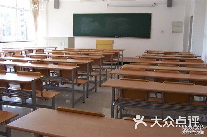 上海工程技术大学(松江校区)-教室图片-上海学习培训