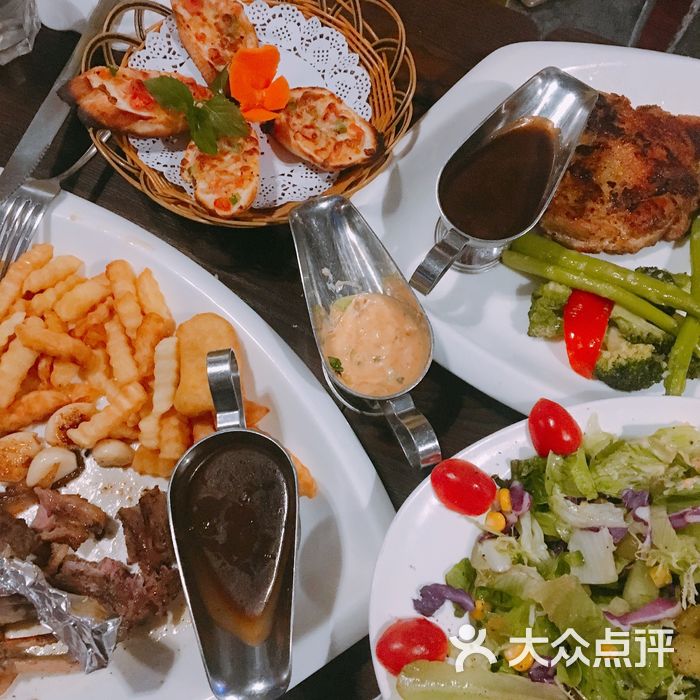 蓝枪鱼音乐西餐厅