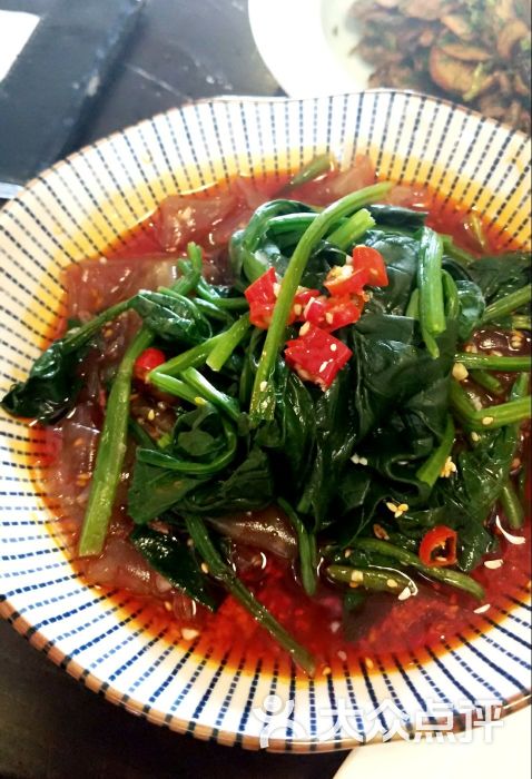 菠菜拌粉皮