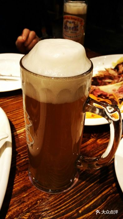 1886汽车主题德国餐厅(外滩十六铺码头店)自酿白啤图片 - 第5367张
