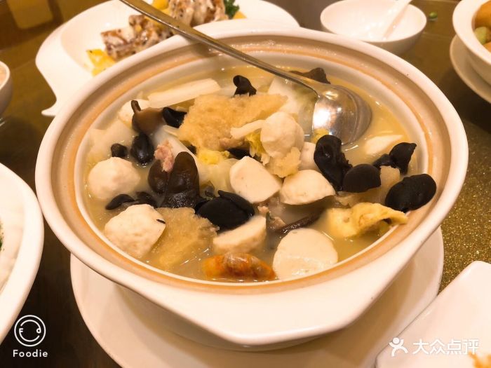 上海三鲜砂锅