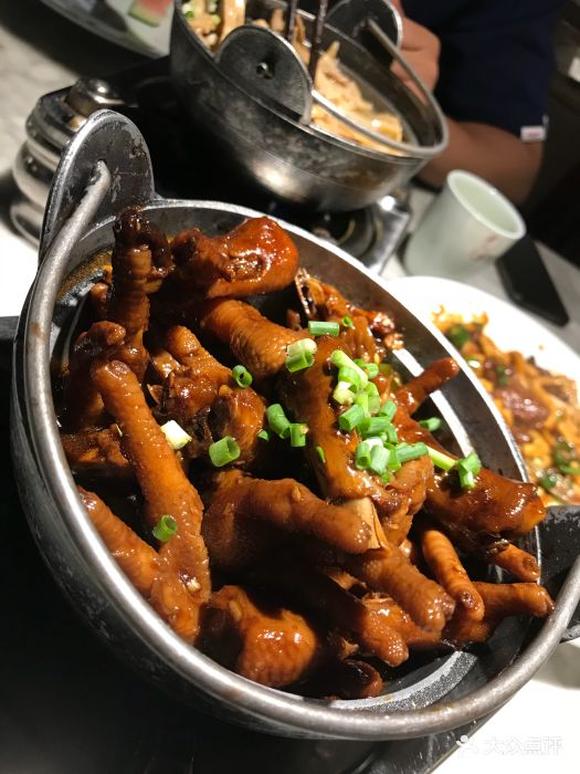 皖香小菜园餐厅(龙湖店)-红烧鸡爪图片-苏州美食-大众点评网