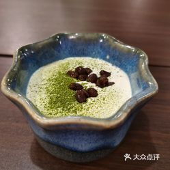 雪顶抹茶豆腐