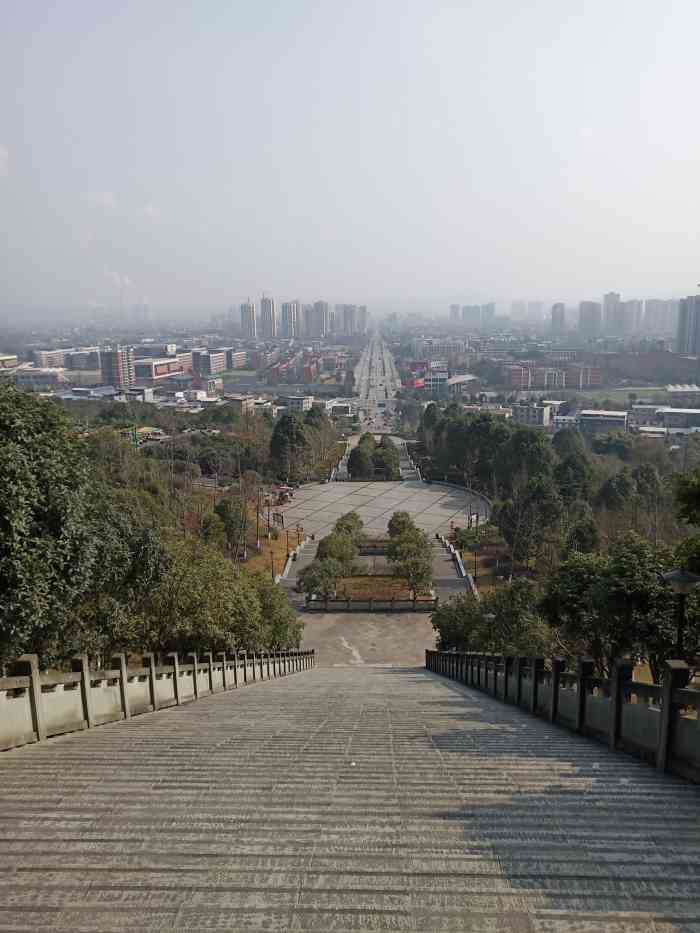 江油市西山公园-"江油现在玩的地方很多了,新的方特特别不错.
