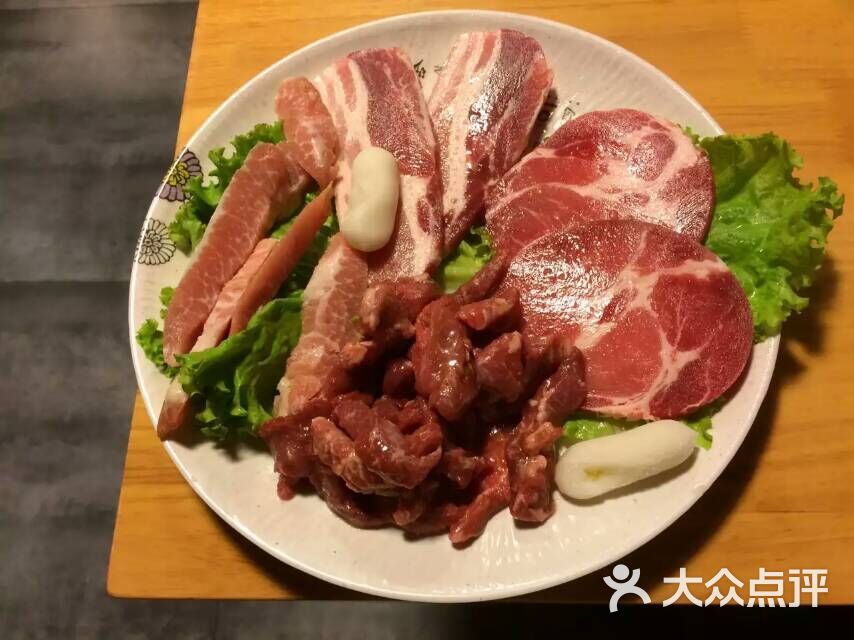 猪肉拼盘