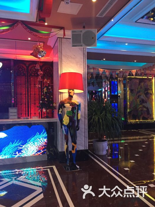 天空之城ktv(高新店)图片 - 第1张