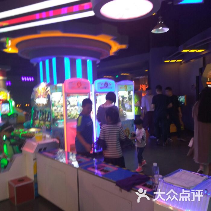 星乐乐超级电玩城(爱琴海)