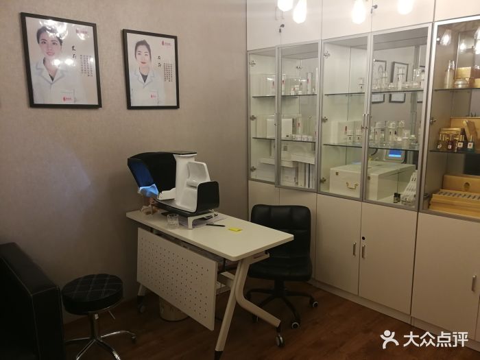 唯品会的丸美化妆品是正品吗_林品如化妆_皮肤健康与化妆品