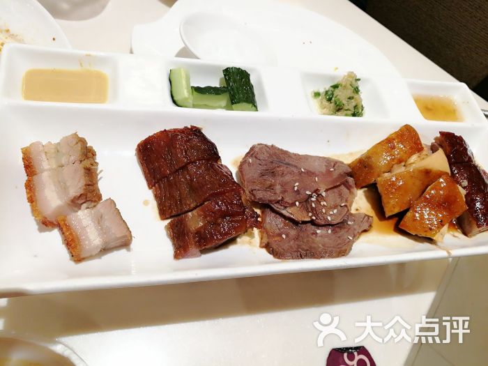 太兴餐厅(湖滨银泰in77店)-叉烧拼盘图片-杭州美食