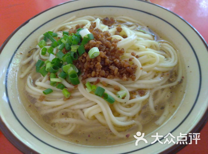杂酱面 一两清汤杂酱