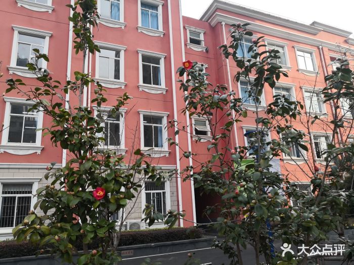 上海商业会计学校图片