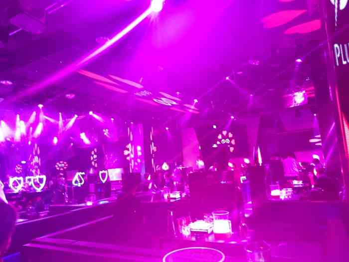 北京工体五道口酒吧预定夜店聚会