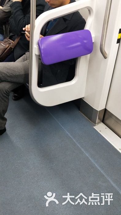 重庆北站北广场地铁站