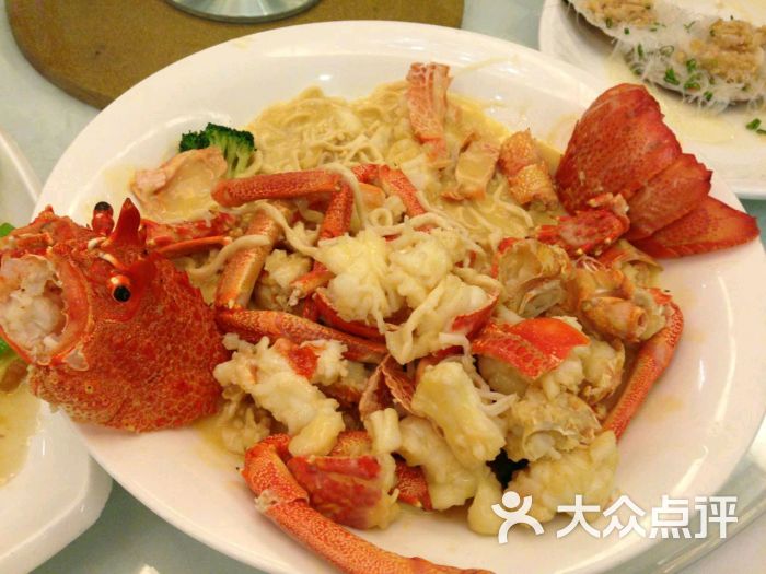 海之润海鲜舫_海龙海鲜舫结婚合影照_海珍舫海鲜酒楼(3)