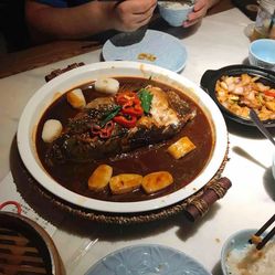 93年人均工资_93年身份证图片
