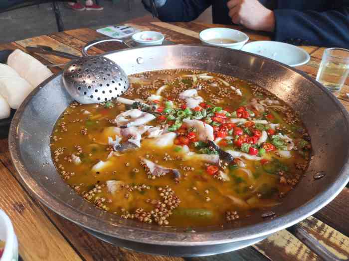 麻小度青花椒鱼安德总店