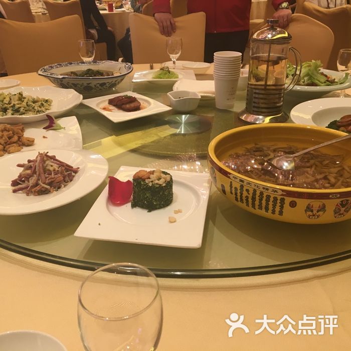 万华国际酒店中餐厅