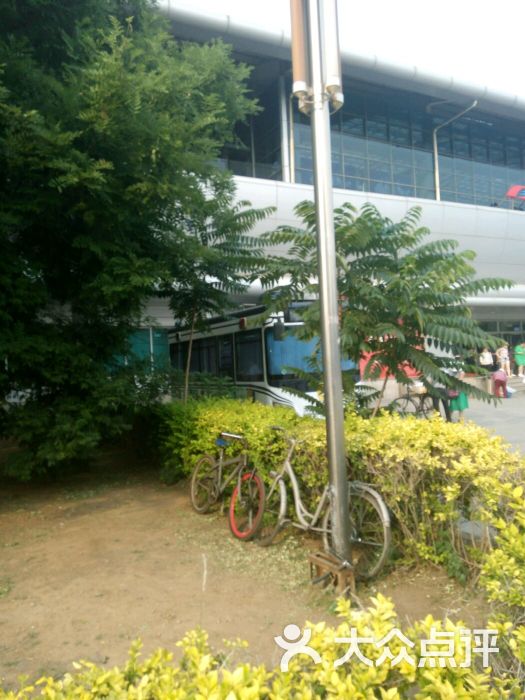 香炉礁-轻轨站图片 - 第3张
