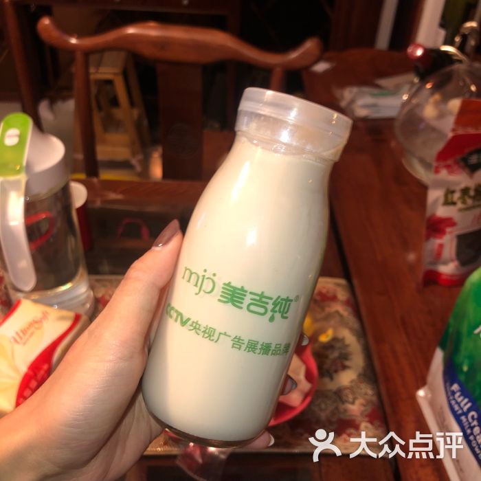 美吉纯鲜奶坊阿萨姆奶茶图片 - 第4张