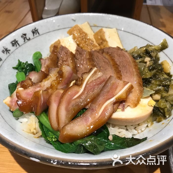 狮头牌卤味研究所狮头牌鹅肉拼猪耳饭图片-北京快餐简餐-大众点评网