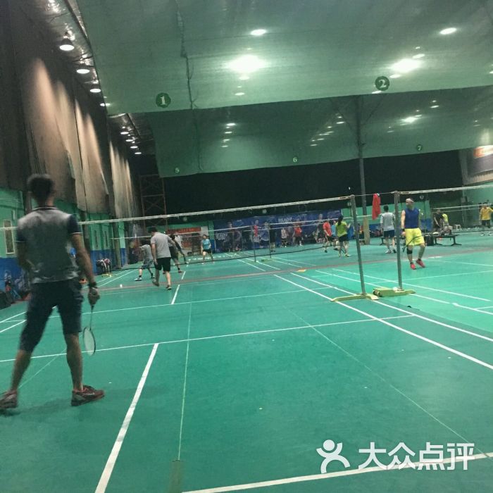 先锋羽毛球馆-图片-成都运动健身
