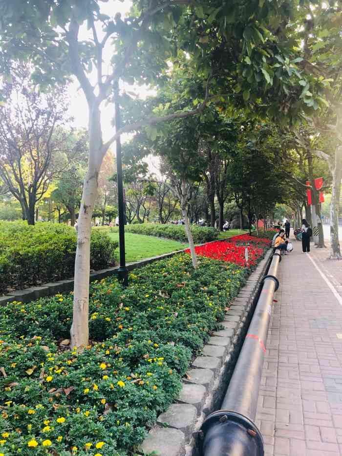 嘉川路小游园"交通 位于徐汇区嘉川路-大众点评移动版