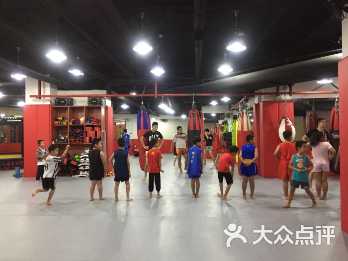 搏弈堂散打搏击俱乐部(莲花桥散打泰拳馆)图片 - 第1张