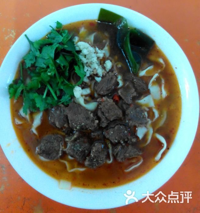 牛肉小刀面
