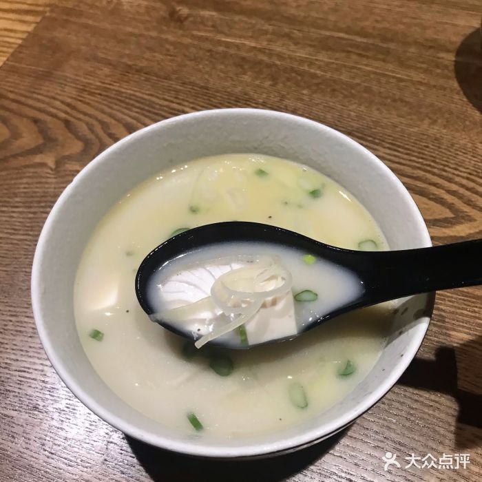 小禅日本料理鲷鱼豆腐汤图片