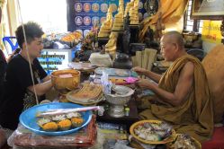 佛牌店推荐 ASHg2dgNBGI2wiwFTkOCte8B_gFYvZBLWaBy0dhaJVsKgHSCVZJTc0DRb4M8TBiVTYGVDmosZWTLal1WbWRW3A.jpg