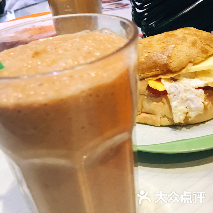 冰花奶茶