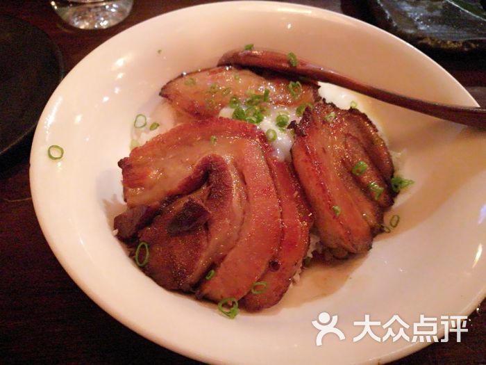 叉烧肉盖饭