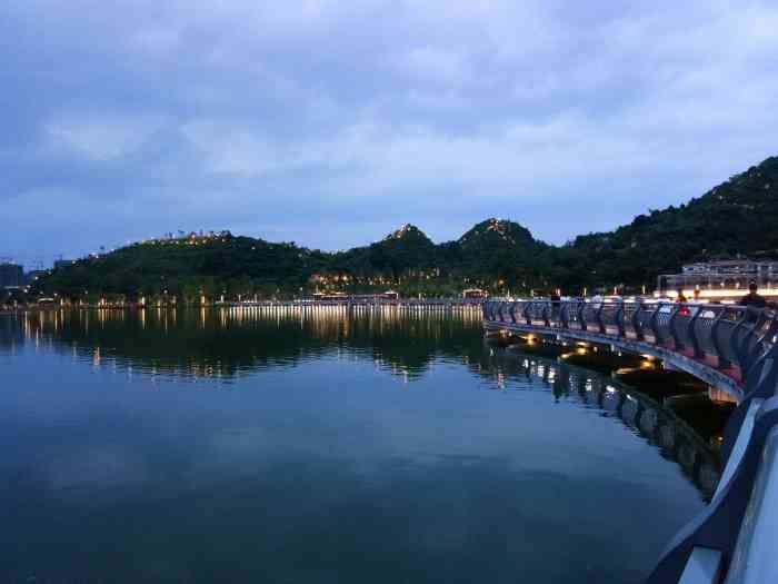 娄家坡水库-"安顺,平安,顺利,这个城市名吉利.也许是.