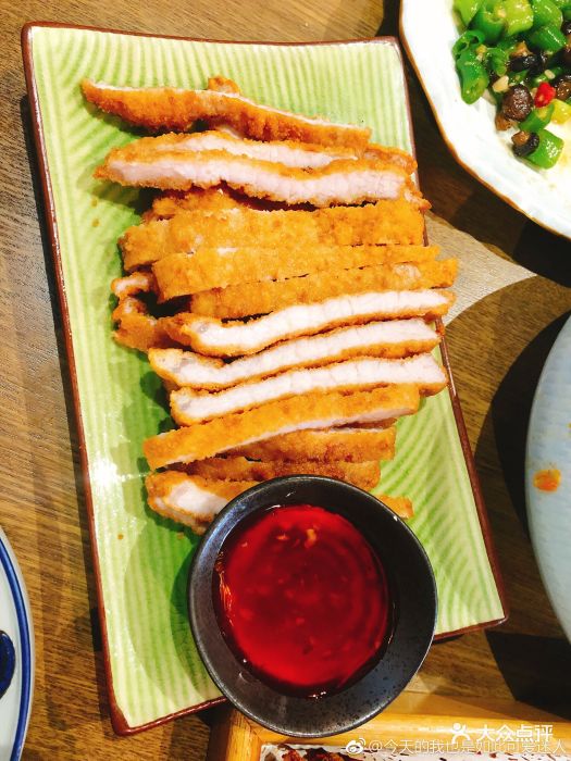 一家网红店,夫妻俩一起经营的,瞬间就觉得.-小