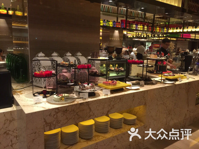 郑州美盛喜来登酒店盛宴标帜餐厅自助餐