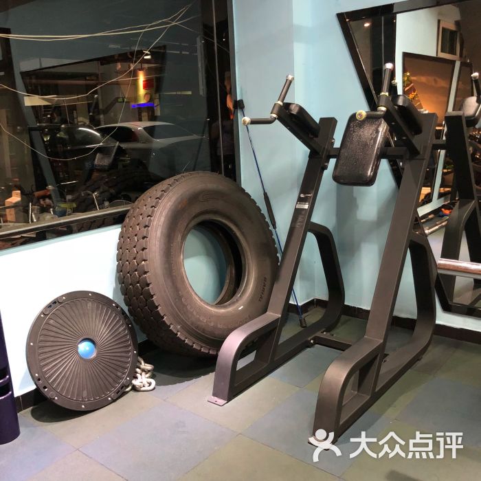 正能量健身私教工作室器械区图片 - 第4张