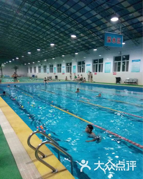 昊辰温泉游泳馆图片 - 第2张