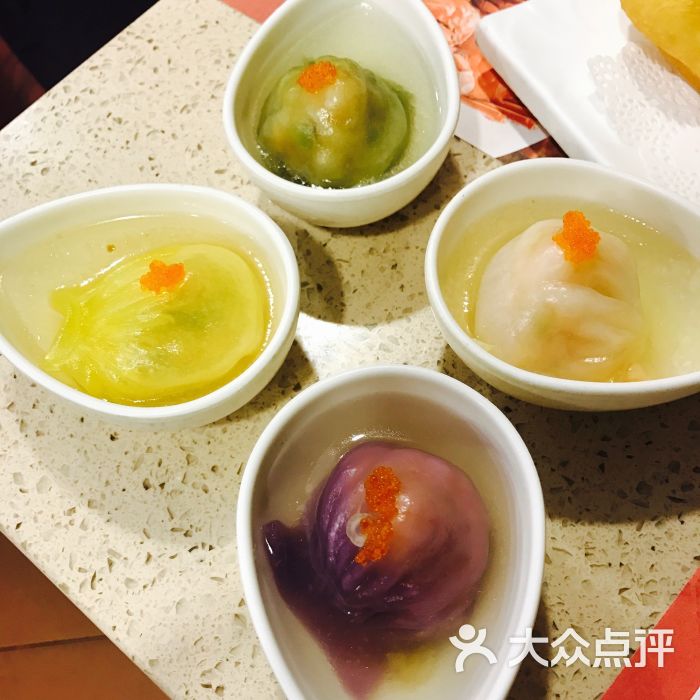 参汤四色虾饺皇