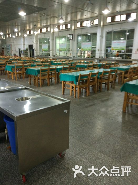 武汉理工大学余家头校区学生3食堂图片 - 第12张