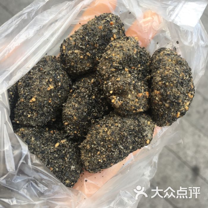 叶氏麻糍(鼓浪屿店)黑麻糍图片 第3张