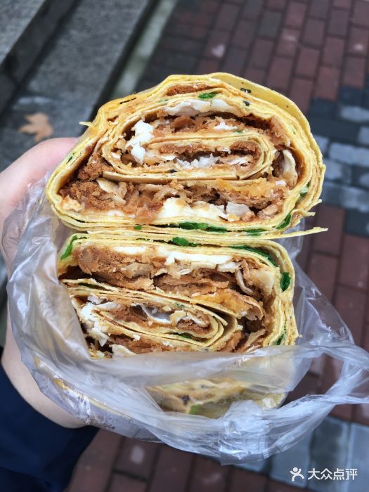 杂粮煎饼果子