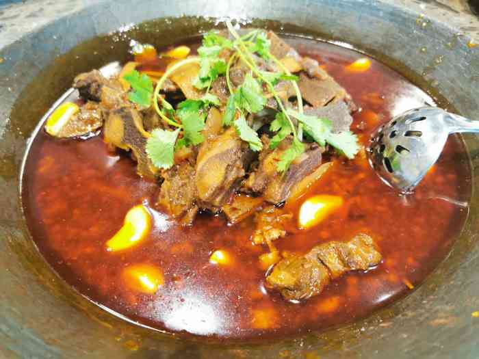 锅房破店·暴走牛骨(联丰店)-"量大管饱,牛肉炖的很烂