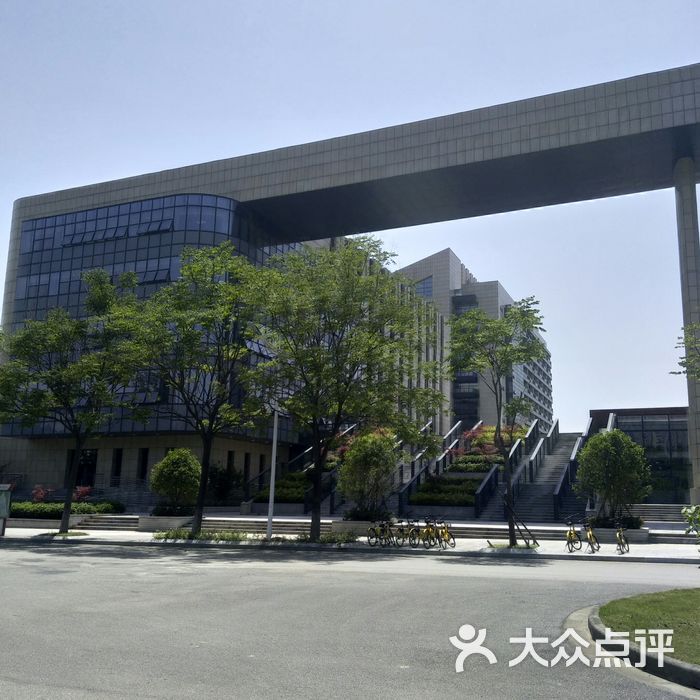 金陵科技学院