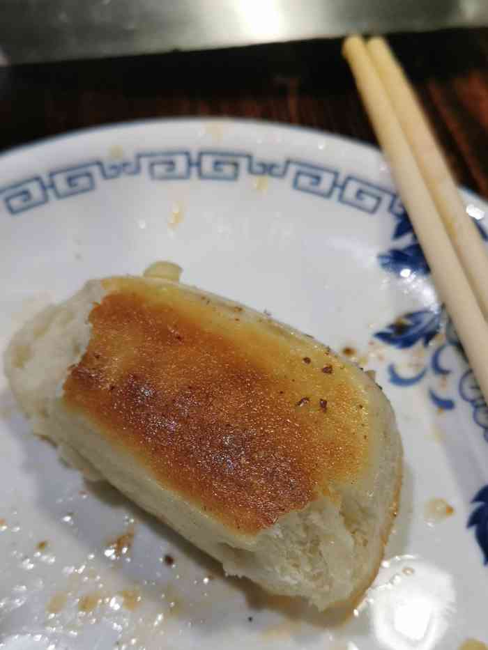 金老歪烧烤海鲜城-"整体环境很清净优雅的感觉,适合情