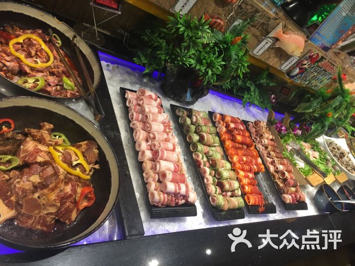 德信官方网站2025五一大连旅游小吃美食街推荐