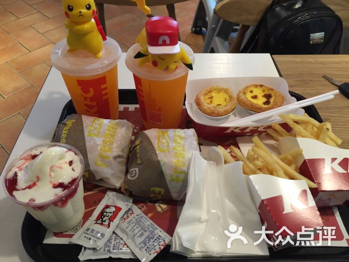 所有评价                         为了皮卡丘套餐去吃肯德基